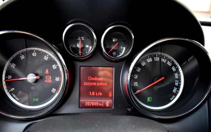 Opel Astra cena 26900 przebieg: 207121, rok produkcji 2012 z Elbląg małe 781